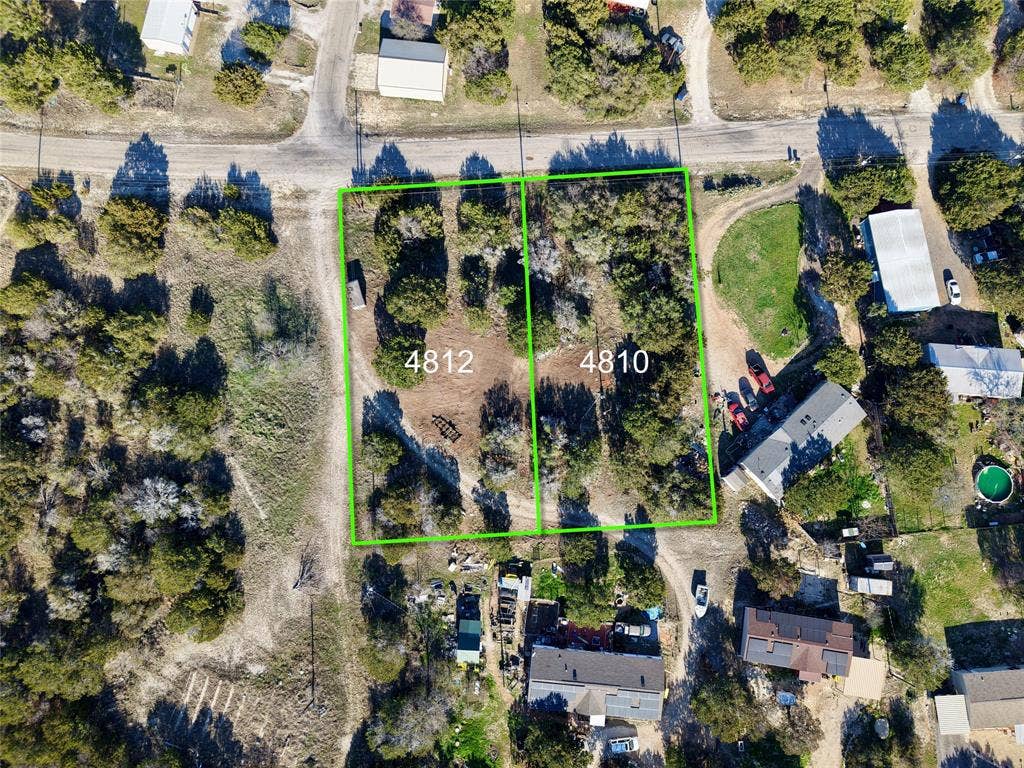 4810 Peachtree Street, Granbury, TX 76048 4810 Peachtree Street, Granbury, TX 76048