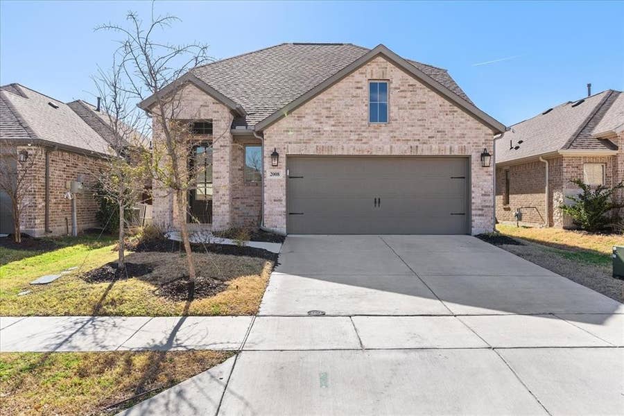 Property photo for 2008 Croftbank Street, Forney, TX