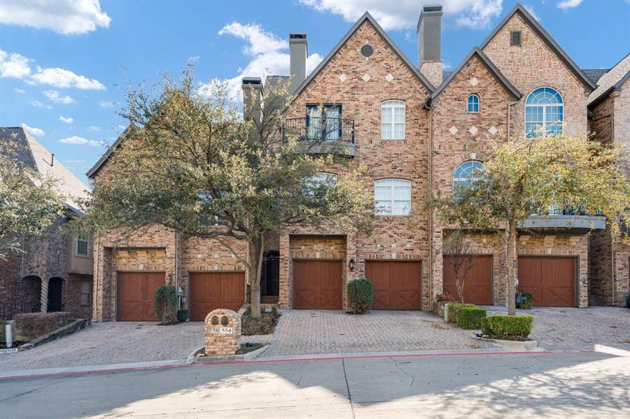 Property photo for 554 Rockingham Drive, Irving, TX