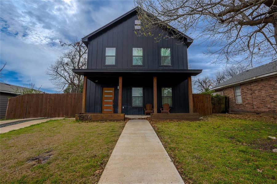 Property photo for 1904 N 17th, Waco, TX