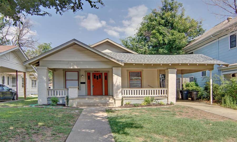 Property photo for 2121 Fairmount Avenue, Fort Worth, TX