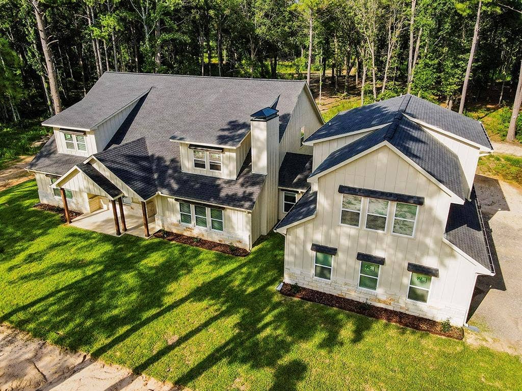 910 Cream Level Road, Athens, TX 75751 910 Cream Level Road, Athens, TX 75751