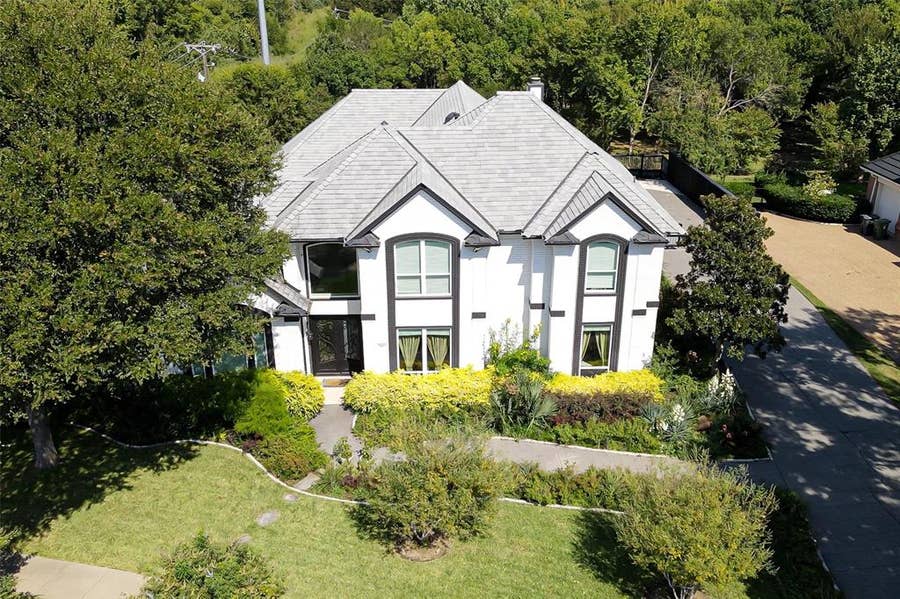 Property photo for 3015 Forestwood Drive, Arlington, TX