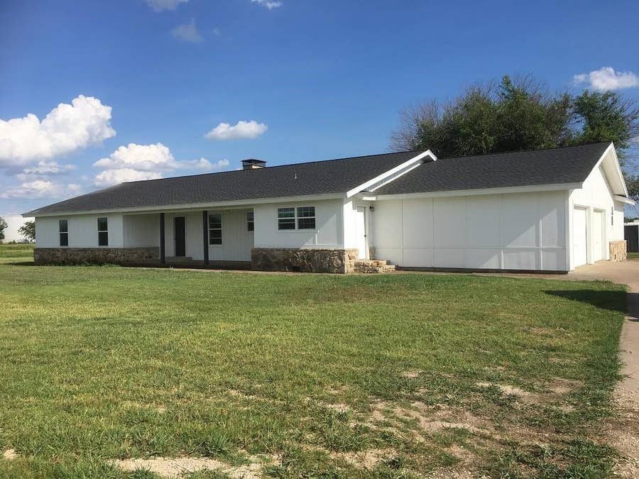 Property photo for 13008 Oak Grove Road S, #B, Fort Worth, TX