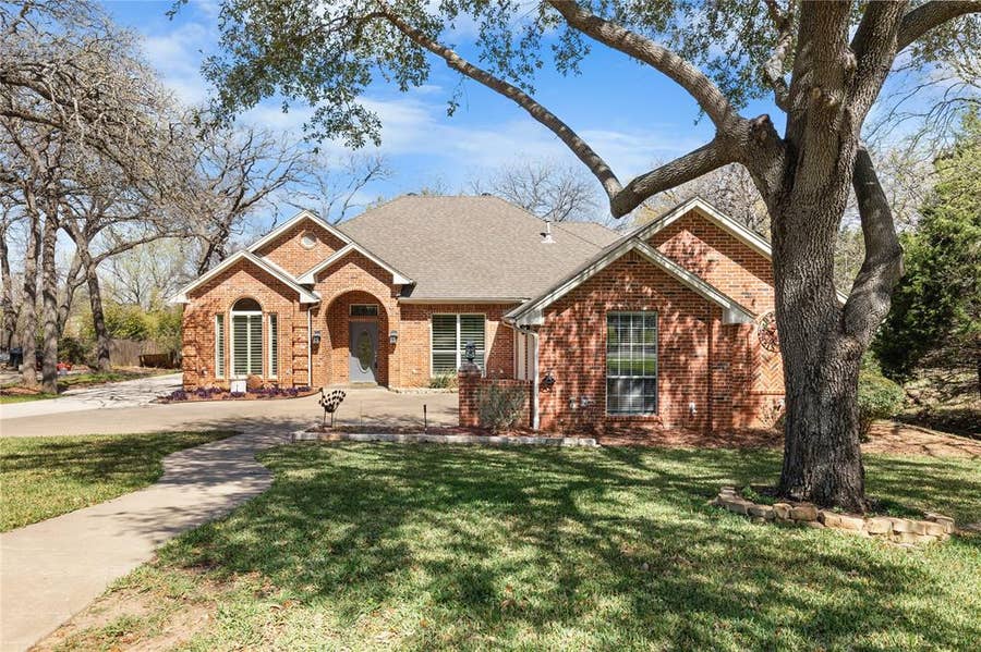 Property photo for 1007 Santa Fe Street, Denton, TX