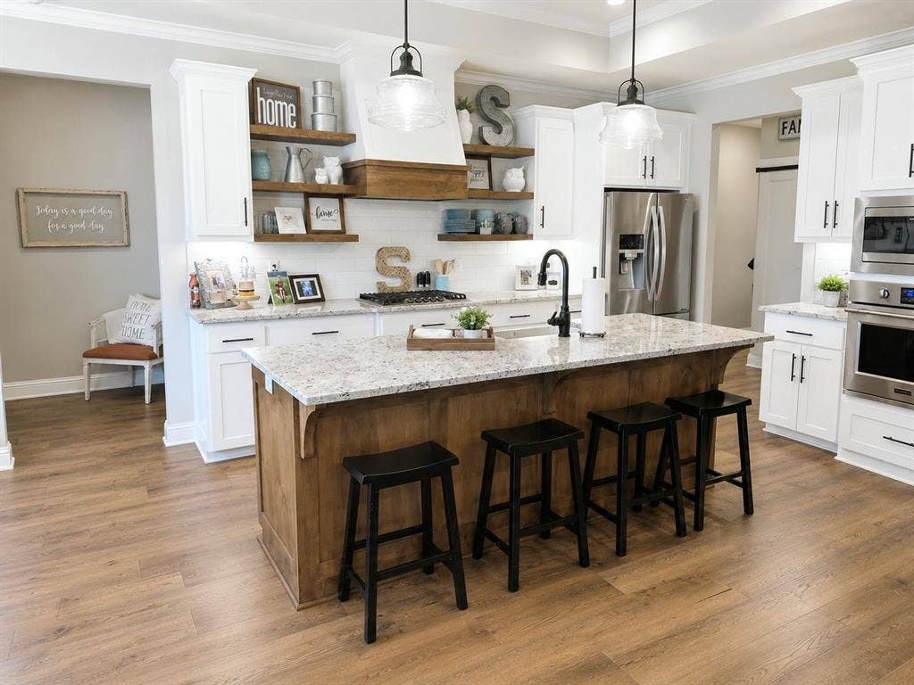 7334 TULE CREEK Lane, Tyler, TX 75703 7334 TULE CREEK Lane, Tyler, TX 75703