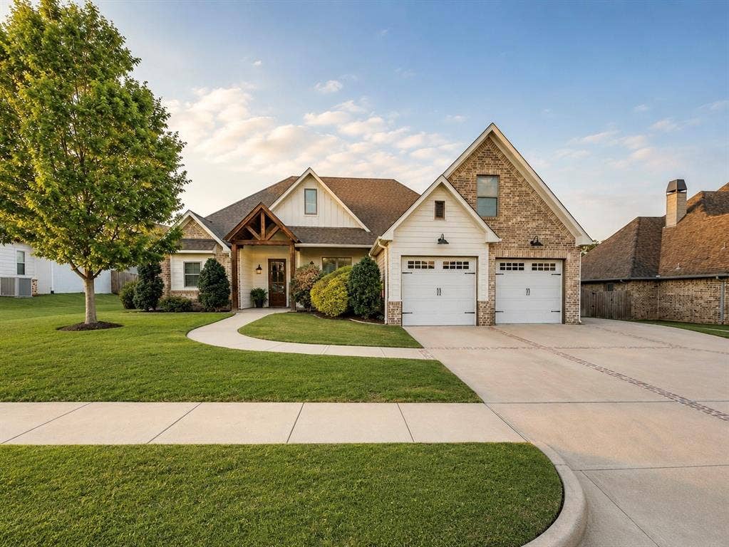 7334 TULE CREEK Lane, Tyler, TX 75703 7334 TULE CREEK Lane, Tyler, TX 75703