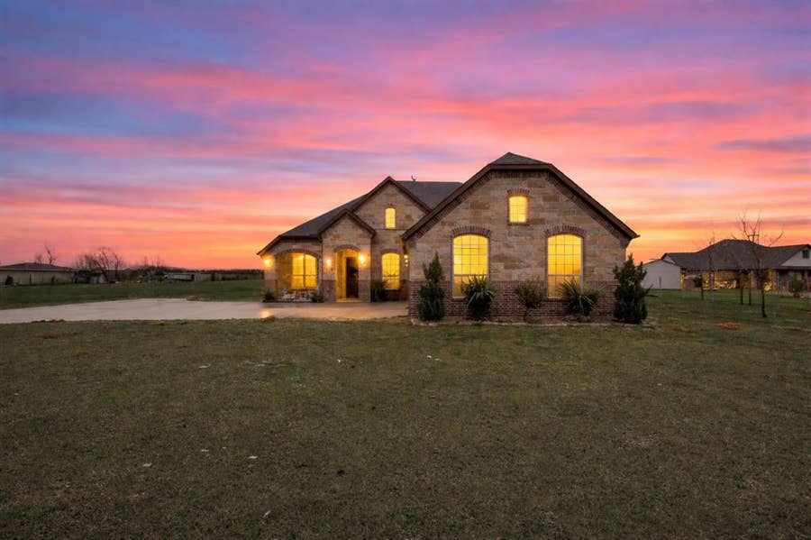 Property photo for 1968 S Sky Meadows Drive, Caddo Mills, TX
