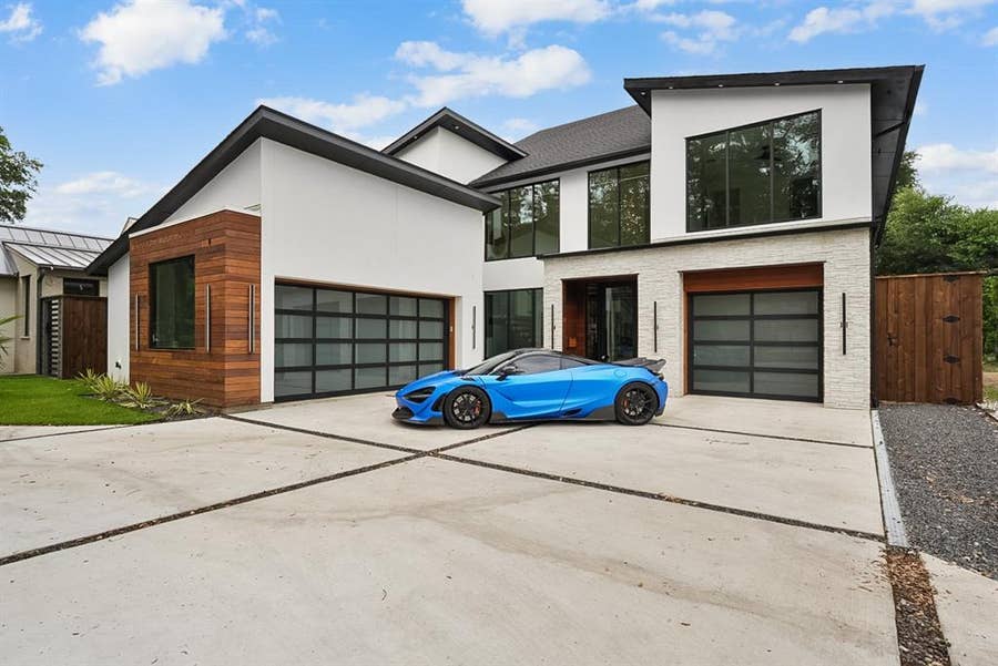 Property photo for 9457 Waterview Road, Dallas, TX