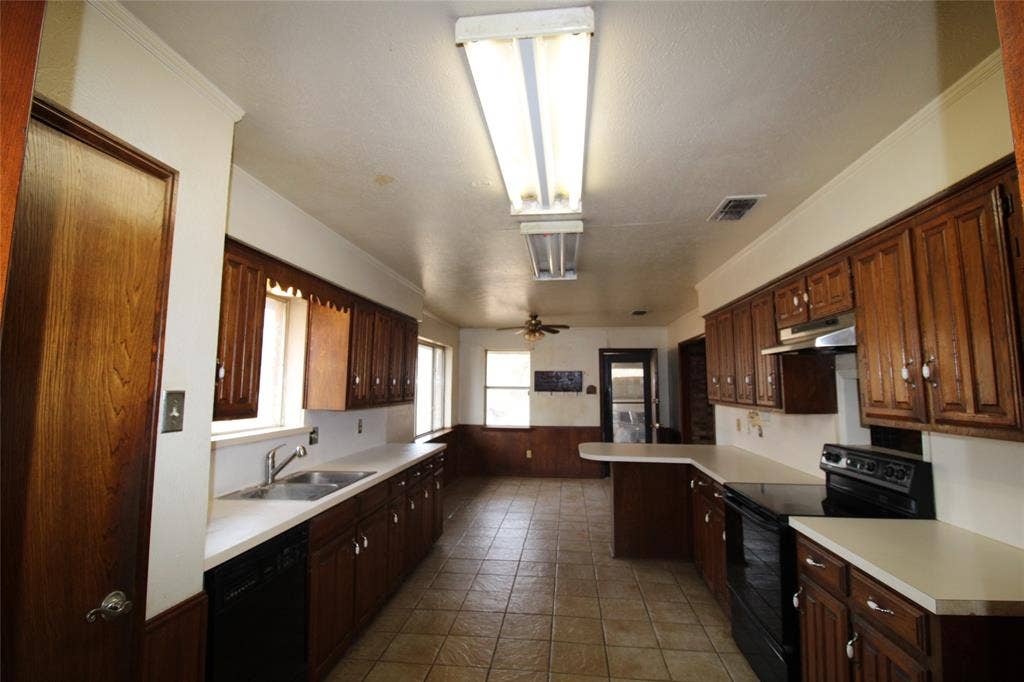 6681 FM 3054, Malakoff, TX 75148 6681 FM 3054, Malakoff, TX 75148