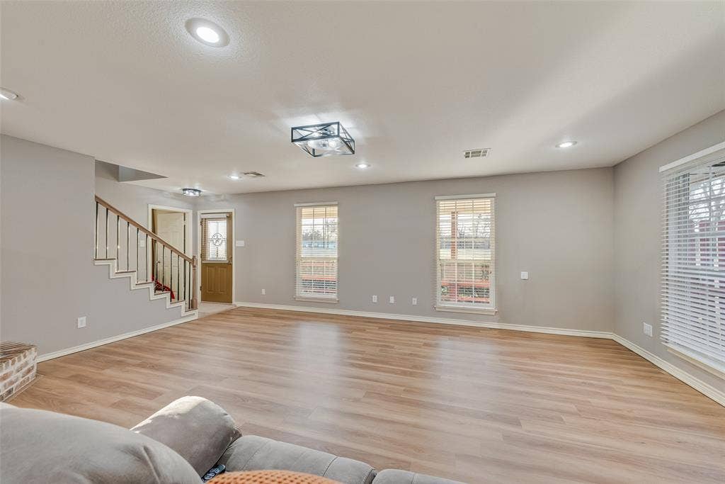13550 County Road 2919, Eustace, TX 75124 13550 County Road 2919, Eustace, TX 75124