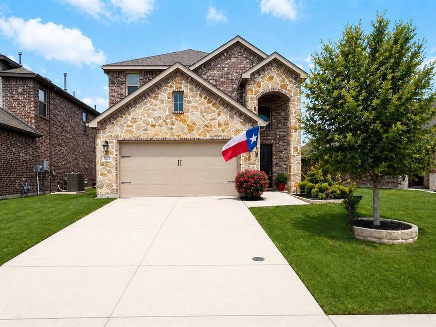 Property photo for 525 Liliana Lane, Anna, TX