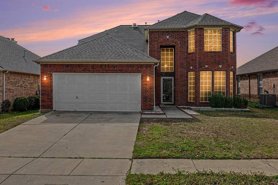 Property photo for 4616 Parkmount Drive, Fort Worth, TX
