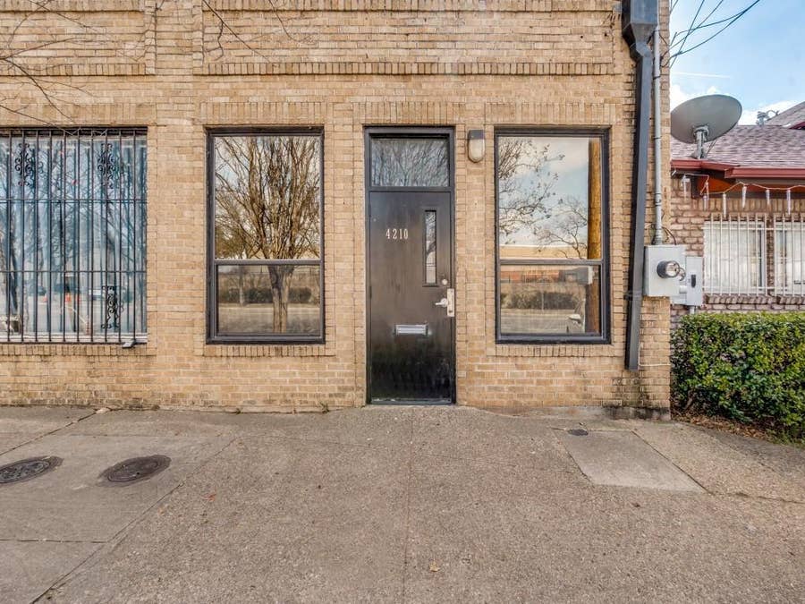 Property photo for 4210 Main Street, Dallas, TX