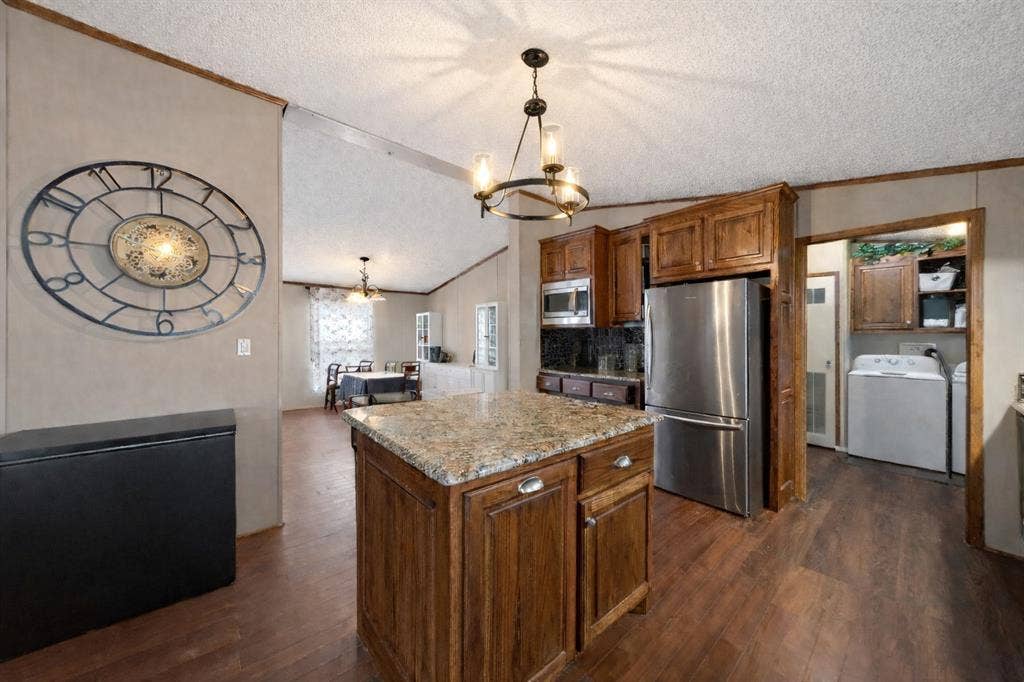 743 VZ County Road 4222, Athens, TX 75752 743 VZ County Road 4222, Athens, TX 75752