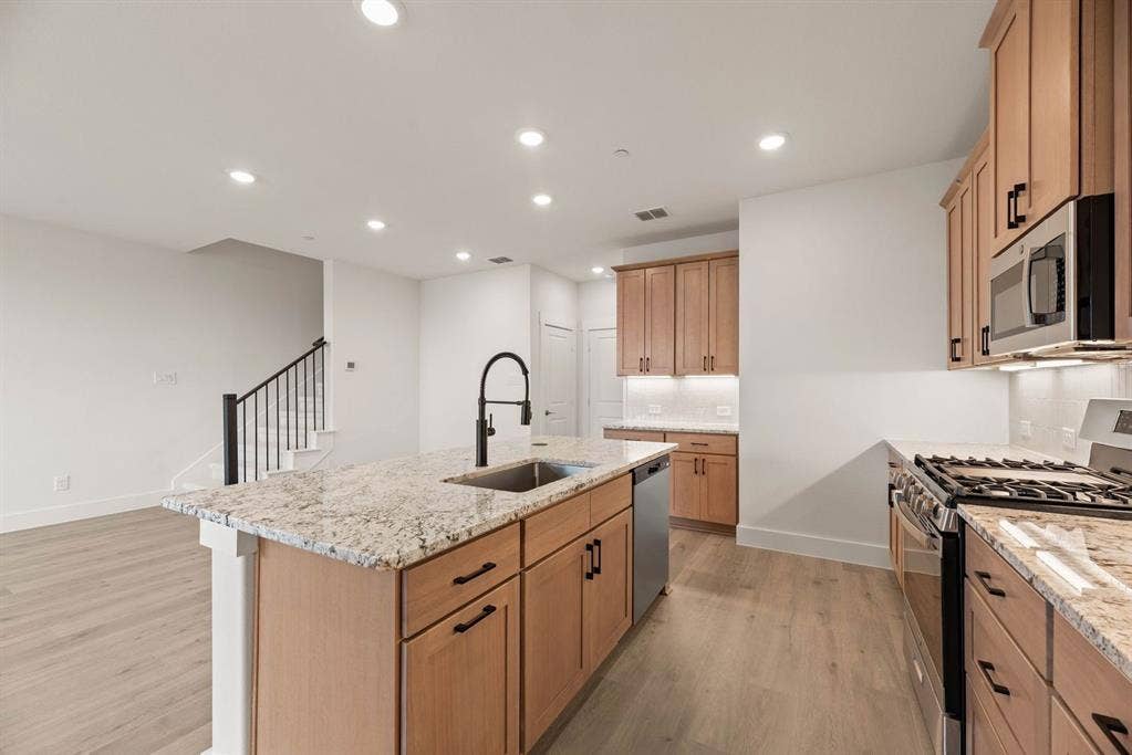 2636 Red Tailed Hawk Lane, McKinney, TX 75071 13