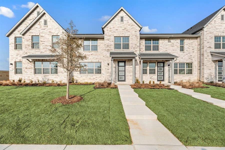 Property photo for 2636 Red Tailed Hawk Lane, McKinney, TX