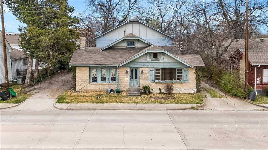 Property photo for 406 S Bryan Belt Line, Mesquite, TX