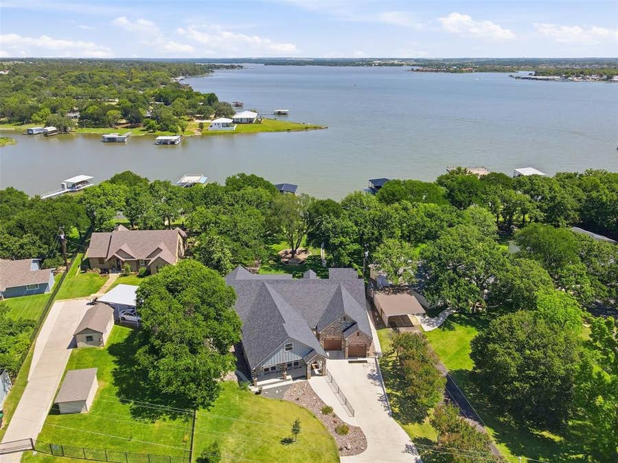 Property photo for 11754 North Court, Azle, TX