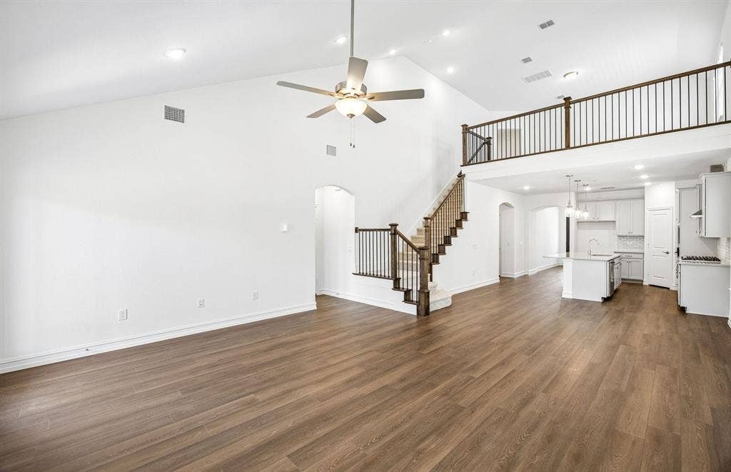4725 Ripley Court, Celina, TX 75009 Soaring ceilings in gathering room