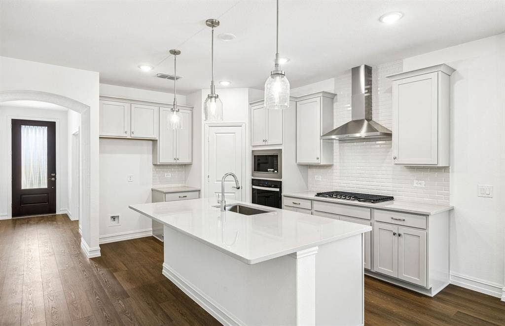 4725 Ripley Court, Celina, TX 75009 Abundant cabinet space in kitchen