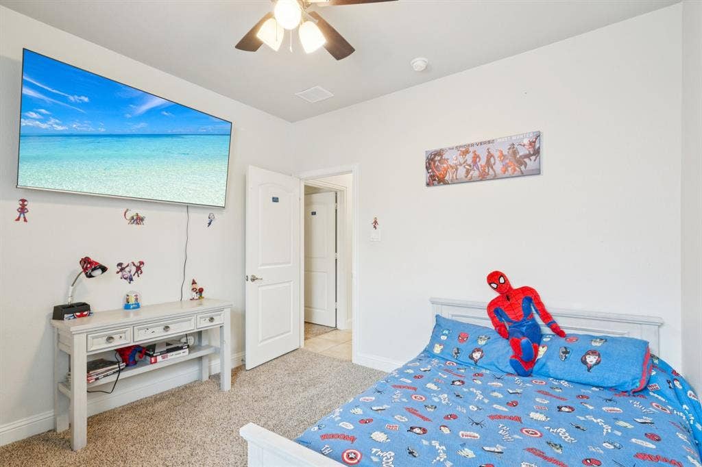 453 Lake Park Drive, Midlothian, TX 76065