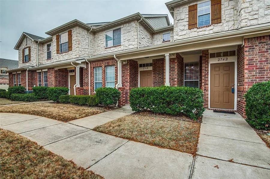 Property photo for 2742 Olympic Park Drive, Grand Prairie, TX