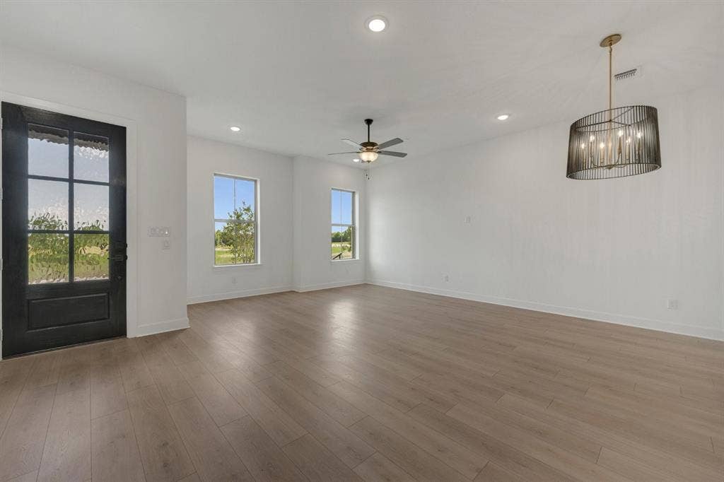 2852 Yampa Drive, McKinney, TX 75071 2852 Yampa Drive, McKinney, TX 75071