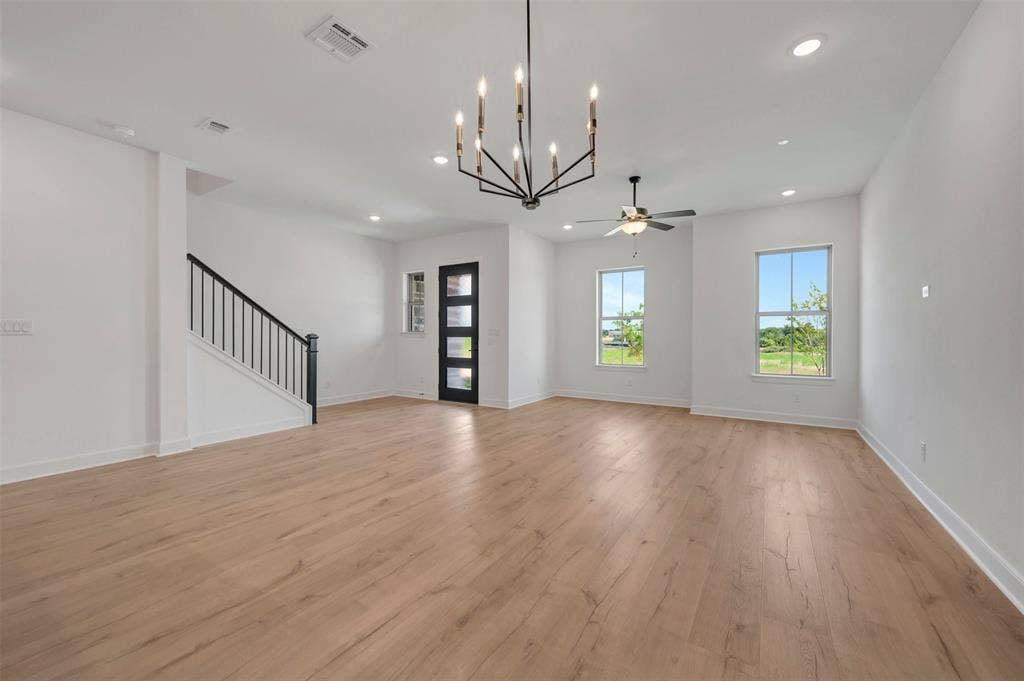 2860 Yampa Drive, McKinney, TX 75071 2860 Yampa Drive, McKinney, TX 75071