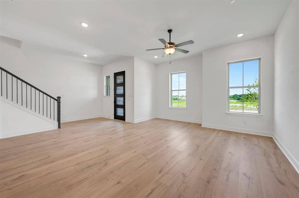 2860 Yampa Drive, McKinney, TX 75071 2860 Yampa Drive, McKinney, TX 75071