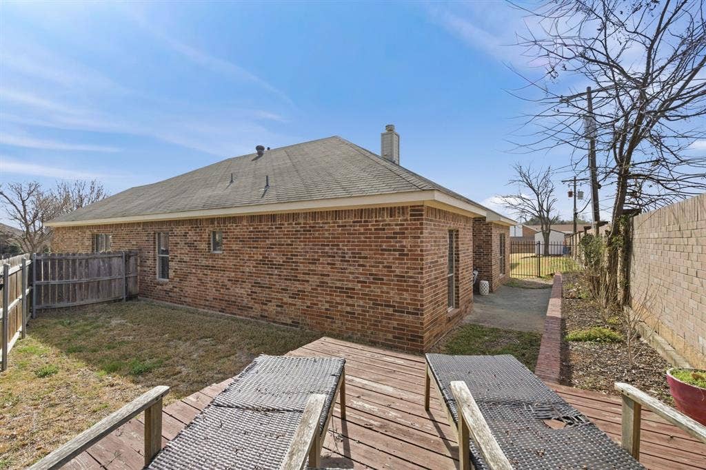 813 Chase Circle, Hurst, TX 76053 813 Chase Circle, Hurst, TX 76053