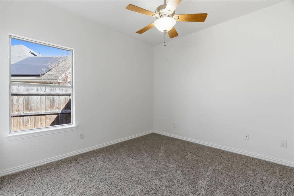 813 Chase Circle, Hurst, TX 76053 813 Chase Circle, Hurst, TX 76053