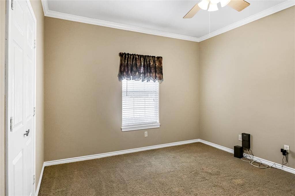 10624 Russell DR Drive, Chandler, TX 75758 10624 Russell DR Drive, Chandler, TX 75758