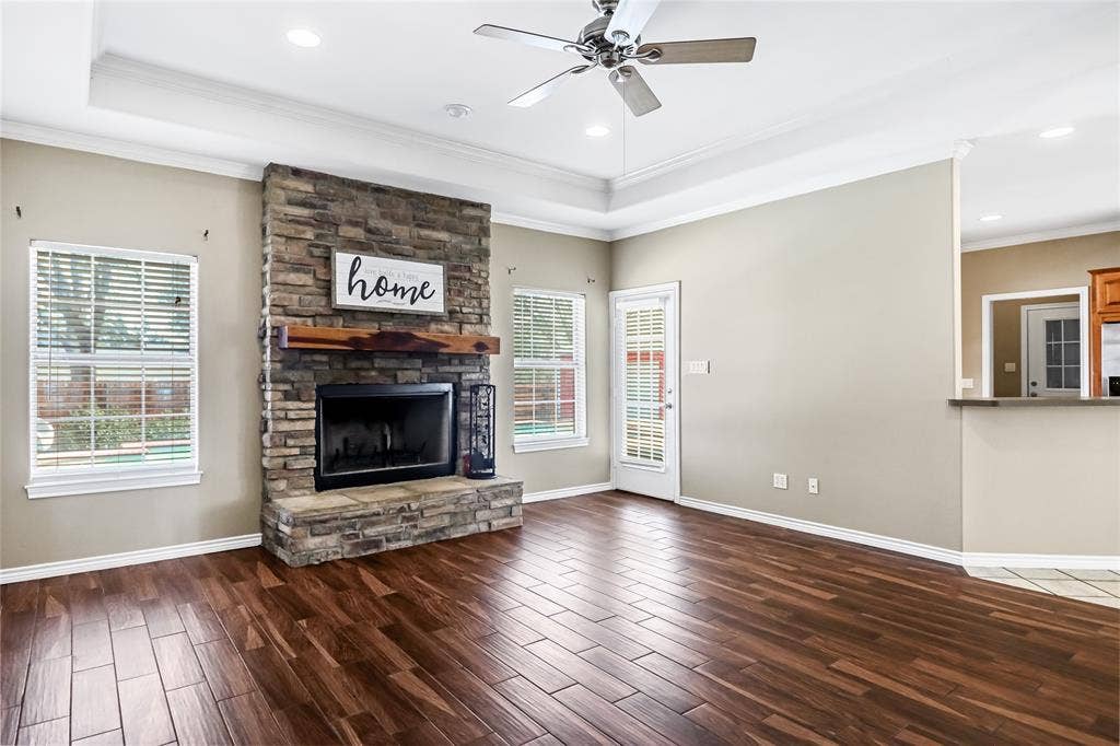 10624 Russell DR Drive, Chandler, TX 75758 10624 Russell DR Drive, Chandler, TX 75758