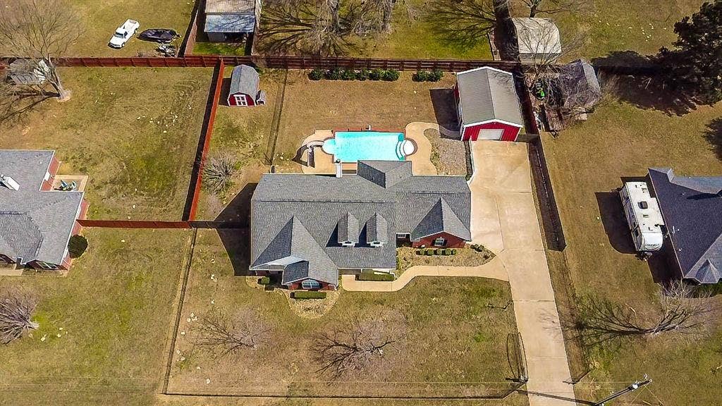 10624 Russell DR Drive, Chandler, TX 75758 10624 Russell DR Drive, Chandler, TX 75758