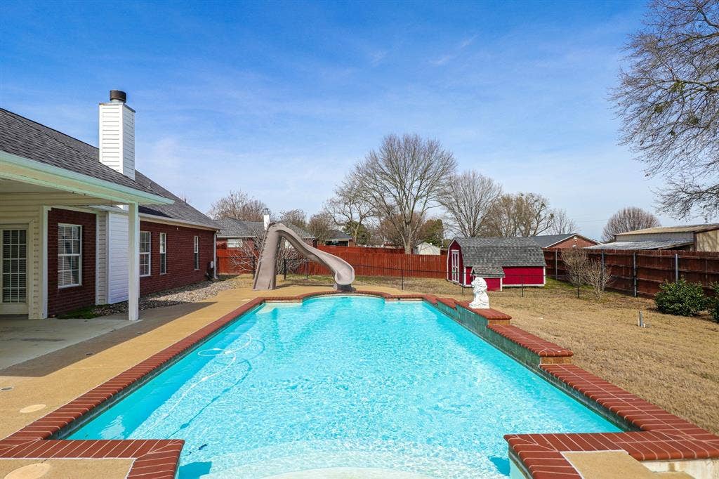 10624 Russell DR Drive, Chandler, TX 75758 10624 Russell DR Drive, Chandler, TX 75758