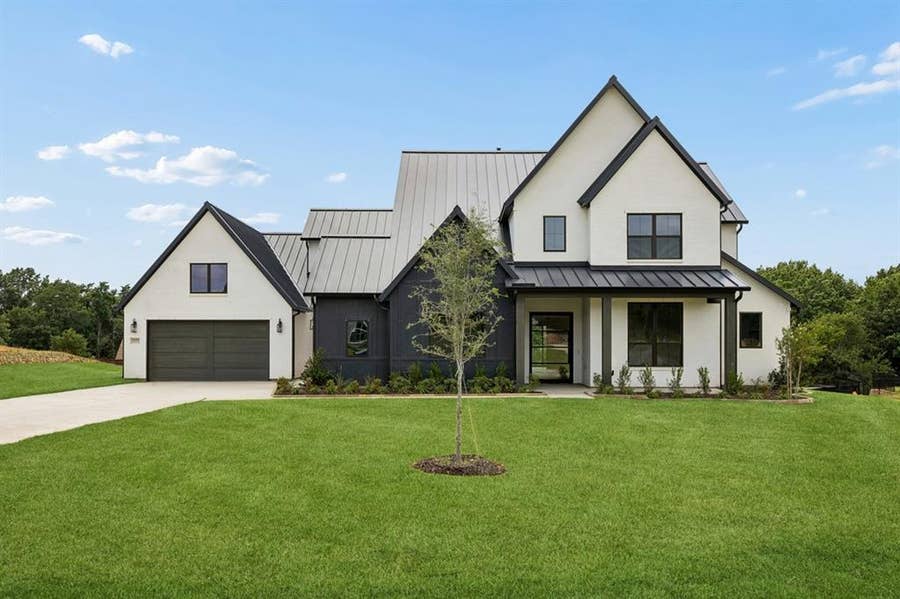 Property photo for 11229 Douglas Drive, Argyle, TX