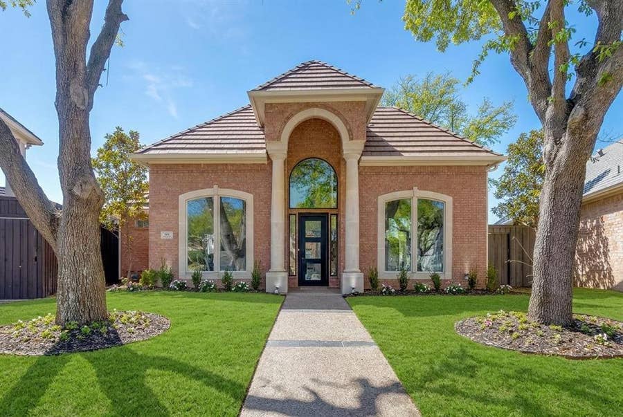 Property photo for 5815 Coolwater Cove, Dallas, TX