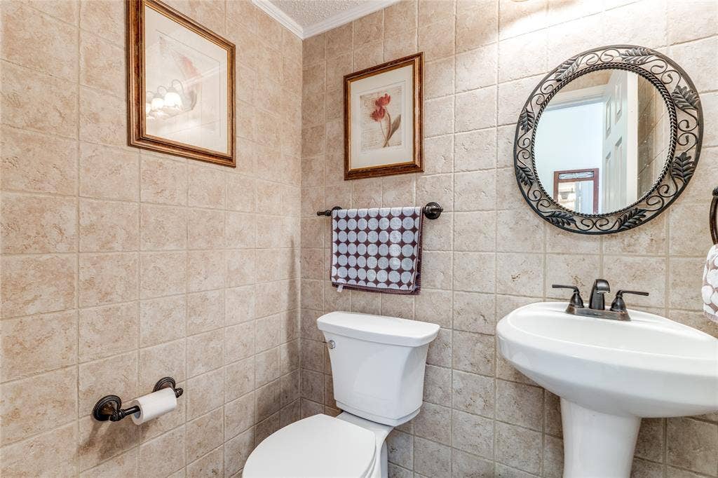6841 Douglas Creek, Plano, TX 75023 6841 Douglas Creek, Plano, TX 75023