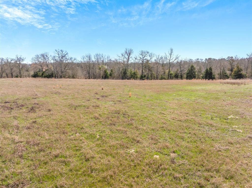 23771 Champion Drive, Lindale, TX 75771 23771 Champion Drive, Lindale, TX 75771
