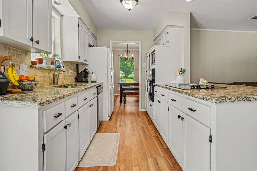 Property photo for 2505 Douglas Avenue, Irving, TX