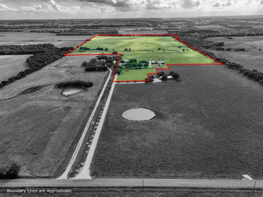 Property photo for 15796 Chapel Road, Lorena, TX