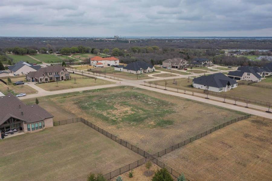 Property photo for 378 Hidden Leaf Circle, Sunnyvale, TX