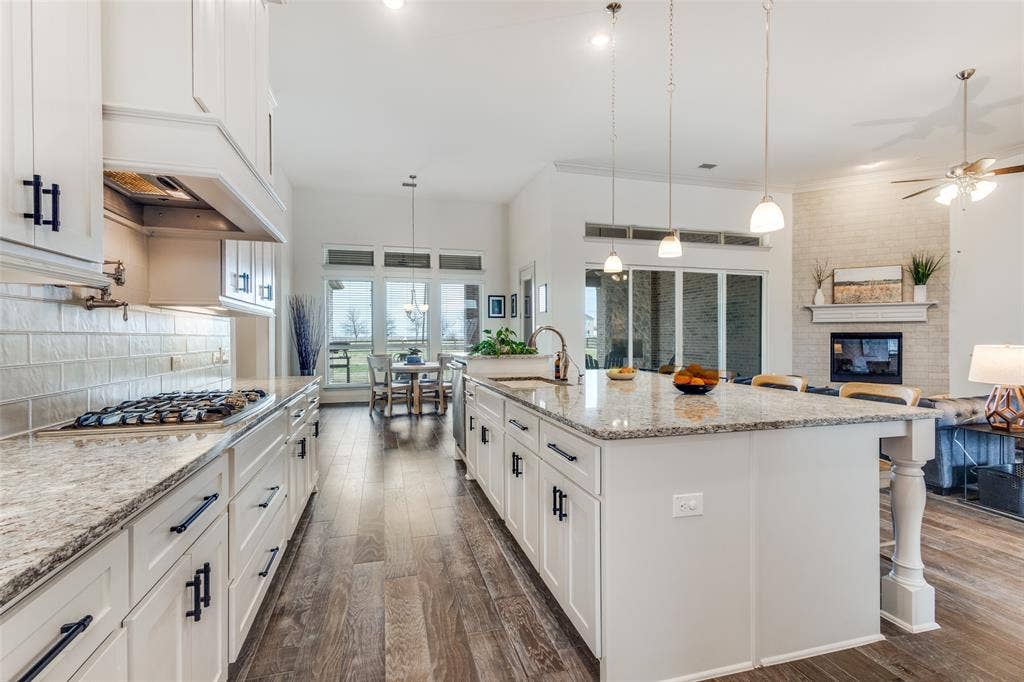 2924 Prairie View Drive, Northlake, TX 76226 2924 Prairie View Drive, Northlake, TX 76226