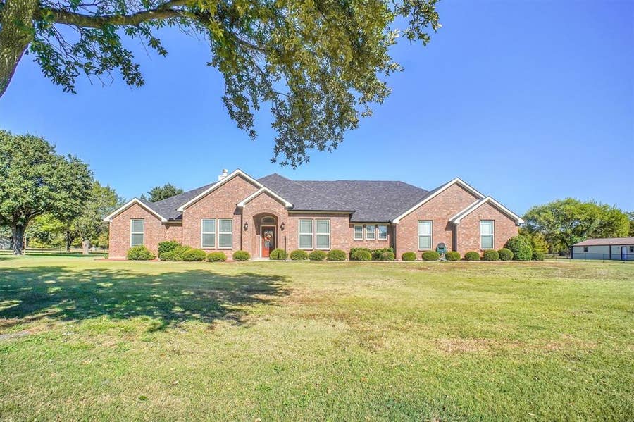 Property photo for 14095 Pecan Lane, Forney, TX