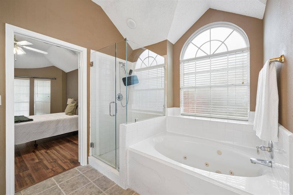 2676 Bent Tree Drive, Hurst, TX 76054 2676 Bent Tree Drive, Hurst, TX 76054
