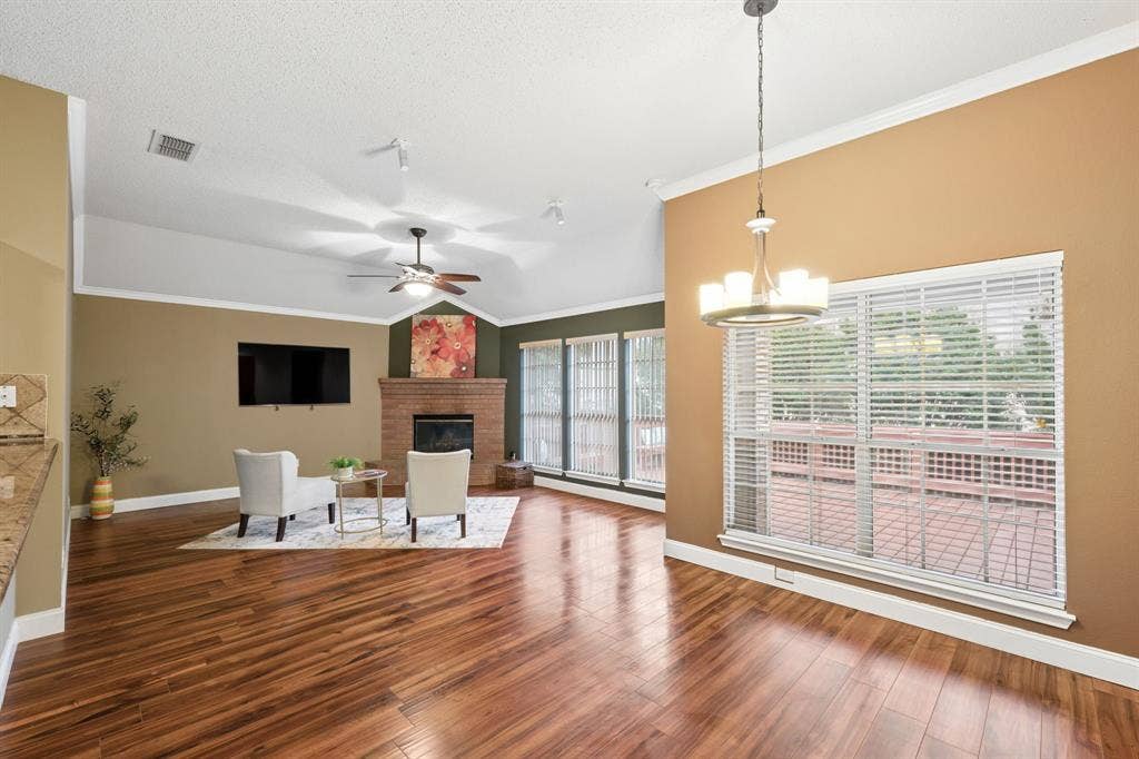 2676 Bent Tree Drive, Hurst, TX 76054 2676 Bent Tree Drive, Hurst, TX 76054