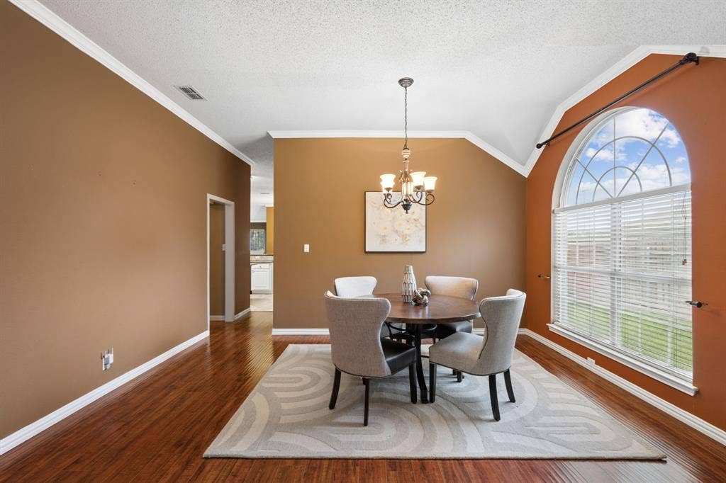 2676 Bent Tree Drive, Hurst, TX 76054 2676 Bent Tree Drive, Hurst, TX 76054