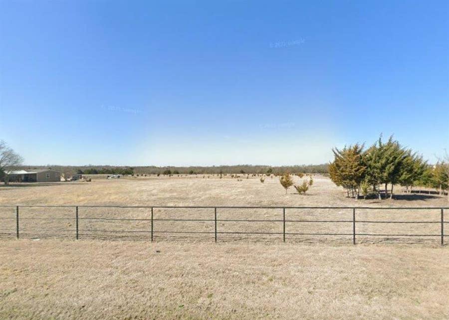Property photo for 1110 County Road 697, Farmersville, TX