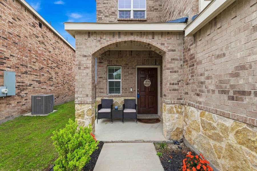 Property photo for 1418 Ganado Drive, Forney, TX